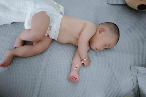 霸州三个月宝宝身高体重